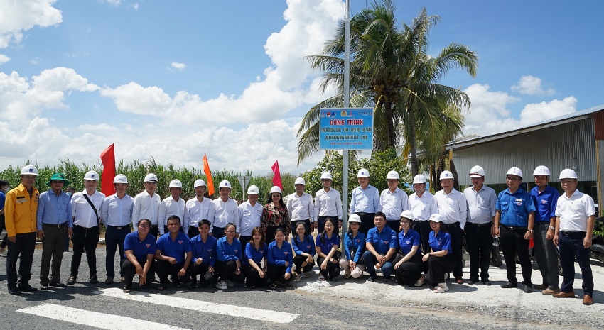 Petrovietnam thực hiện an sinh xã hội và phát động trồng cây tại TP Cần Thơ